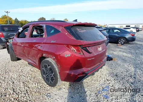 2022 Hyundai Tucson N Line z USA, uszkodzony, nr VIN KM8JF3AE2NU164201